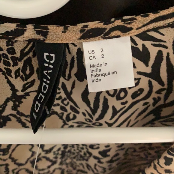 H&M Animal Print Blouse - Picture 3 of 6